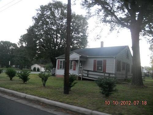 1st image of 317 Richmond Ave
