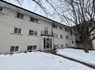 258 Cedar St #2, Cambridge, ON