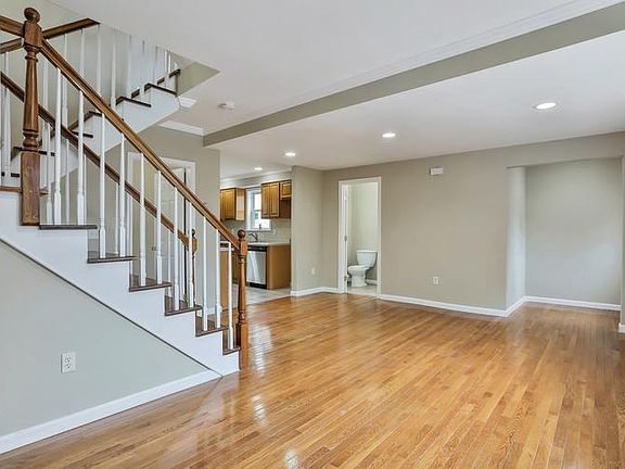 2nd level space
