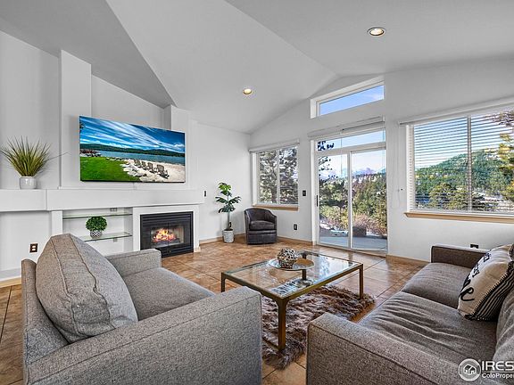 5th image of 315 Big Horn Dr #A