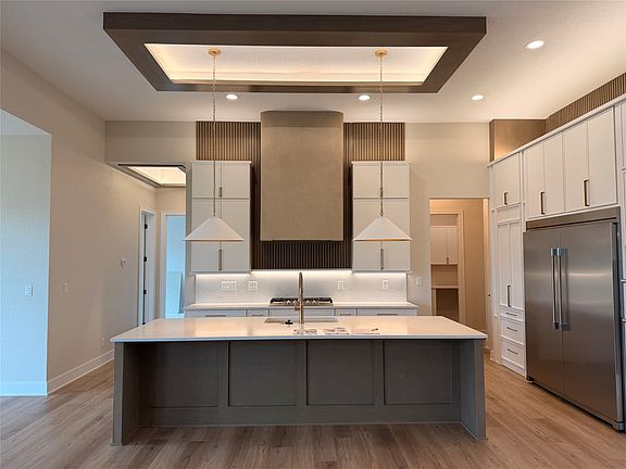 3rd image of 1959 E Autumn Trail Cir