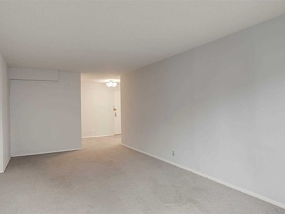 4th image of 11818 Union Tpke APT 2J