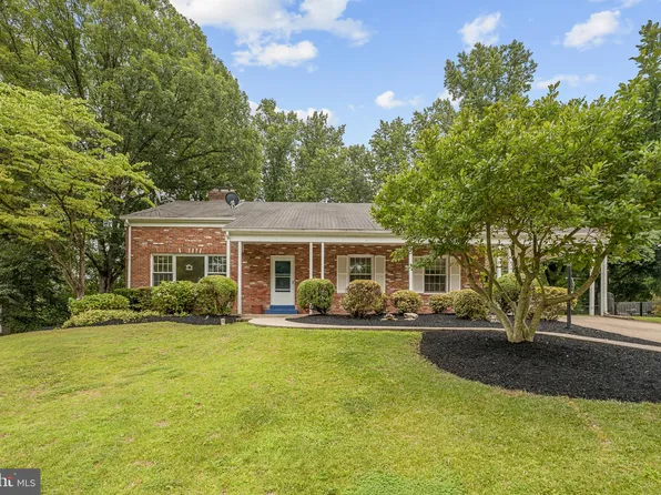 6711 Doane Ave, Springfield, VA 22152