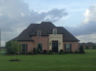 280 Longdale Dr, Schriever, LA 70395
