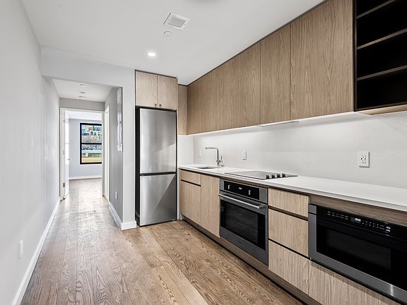 2nd image of 188 1st Ave #4S