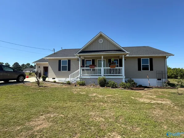 1109 County Road 411 Grv, Fyffe, AL 35971