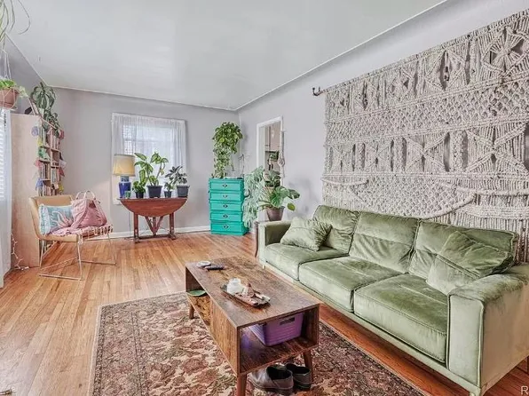 2292 S Lincoln St, Denver, CO 80210