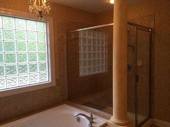 Master shower