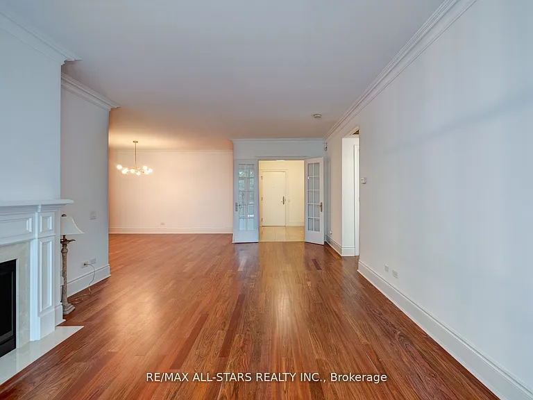 7071 Bayview Ave #211 — Photo 16