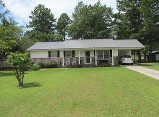 1322 Newton Dr, Tifton, GA 31794