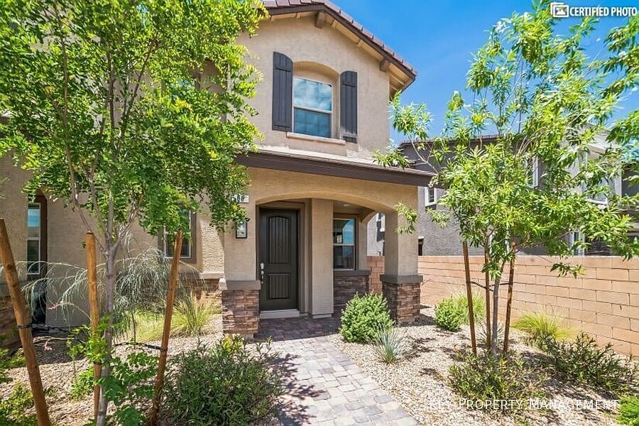 1st image of 88 Kimberlite Dr