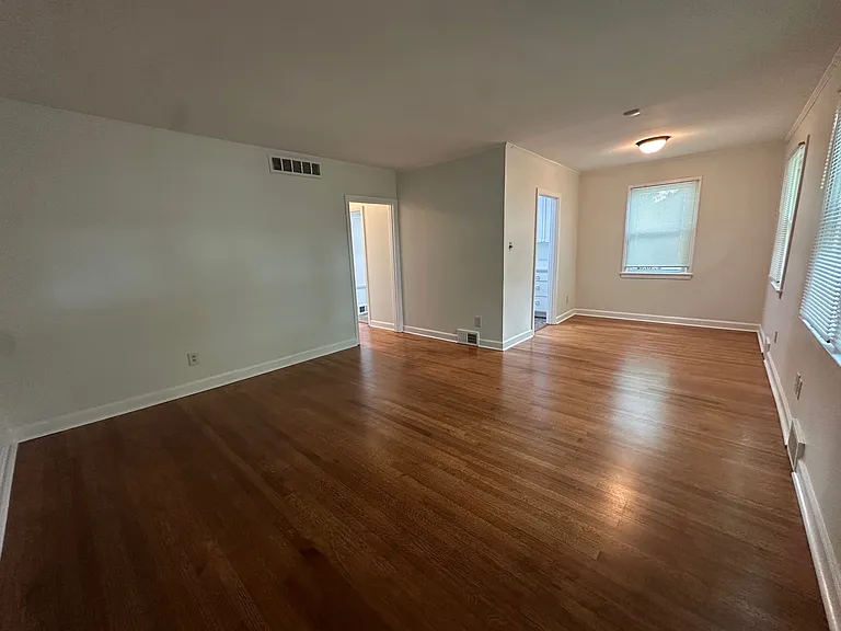 3924 Brennan Dr — Photo 3