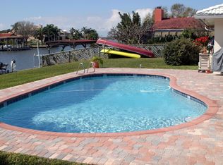 116 Saint Croix Ave, Cocoa Beach, FL 32931