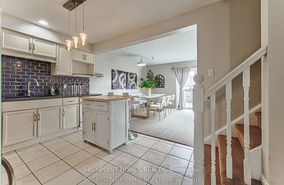 3 bed, $3,100 — Photo 4