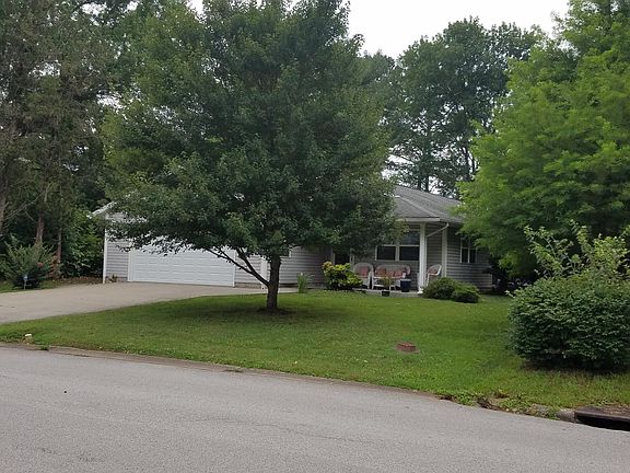 2nd image of 1175 S Morningside Dr