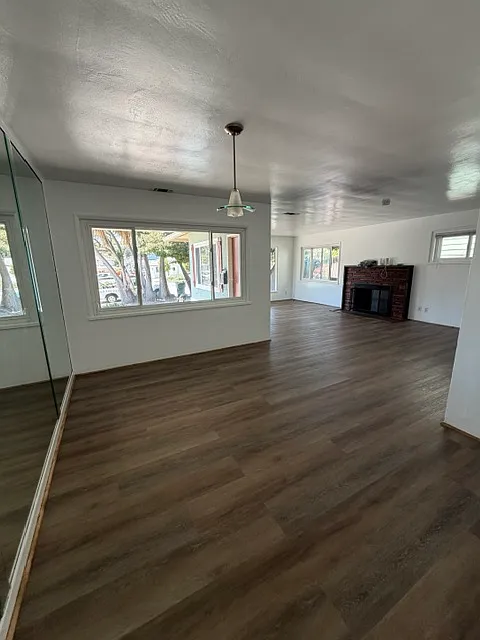 4 bed, 1520 sqft, $6,500 — Photo 2