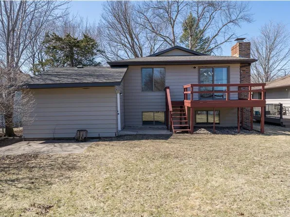 1105 S Valley St, New Ulm, MN 56073