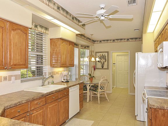 4th image of 13491 Southampton Dr