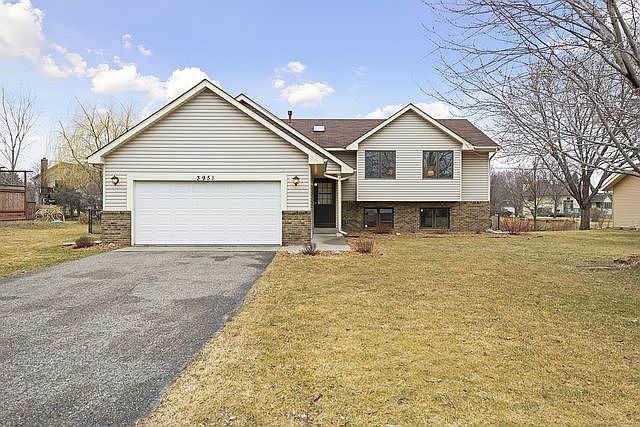 1st image of 3951 Worchester Dr