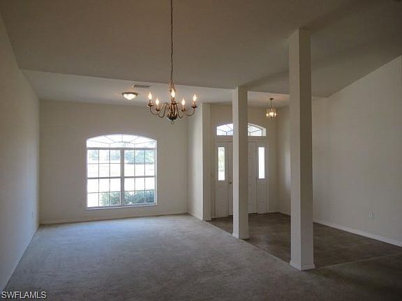 3rd image of 4218 NE 22nd Ave