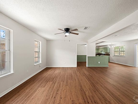 5th image of 5407 Admiral Doyle Rd