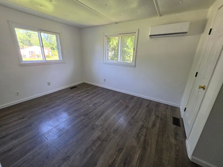 470 Washington St — Photo 19