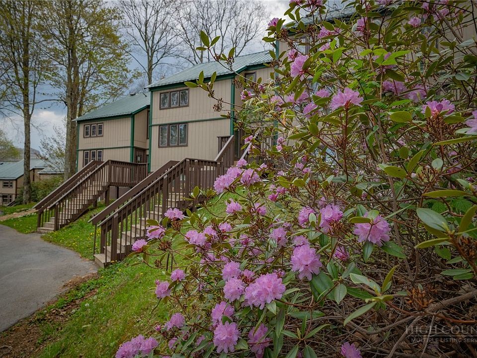 1st image of 1443 Sugar Mountain Drive #B-15
