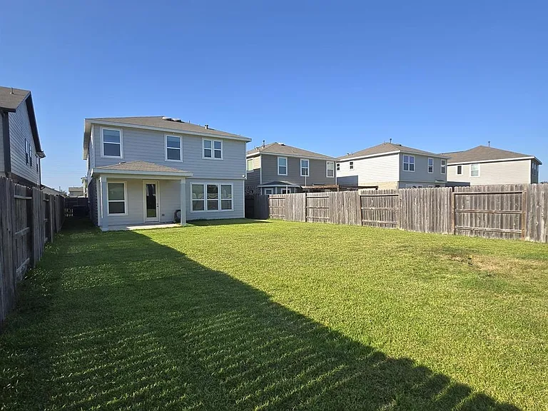 25223 Sierra Manor Ct — Photo 27