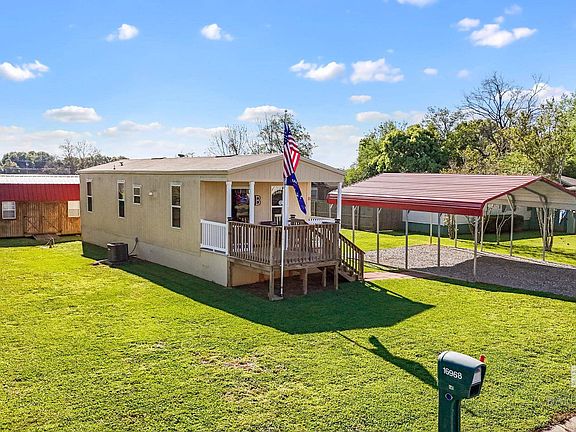 2nd image of 16968 Lea Cir