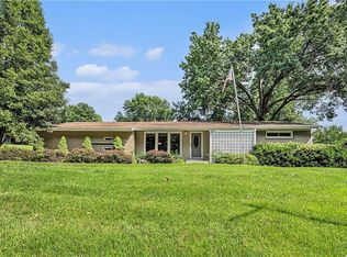 5919 N Adrian Ter, Kansas City, MO 64151
