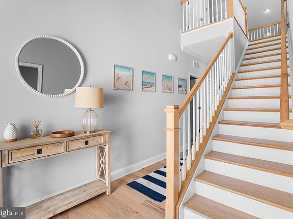 4th image of 30579 Canary Way #5