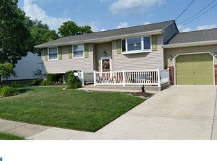 720 Francis Dr, Williamstown, NJ 08094