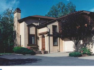 454 Sayre Dr, Princeton, NJ 08540