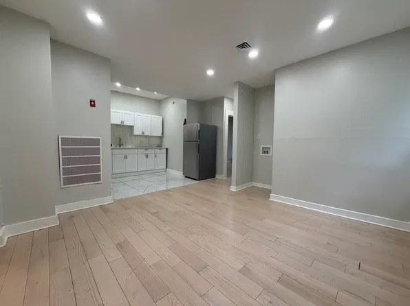 235 Davenport Ave, New Haven, CT