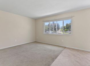 18312 Patterson Ln APT 2, Huntington Beach, CA 92646