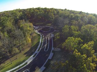 2885 S Morningway Dr, Springfield, MO 65804