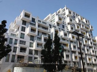 38 Cameron St #811, Toronto, ON M5T 0C3