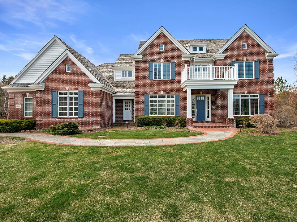 1st image of 10603 N Wood Crest Dr