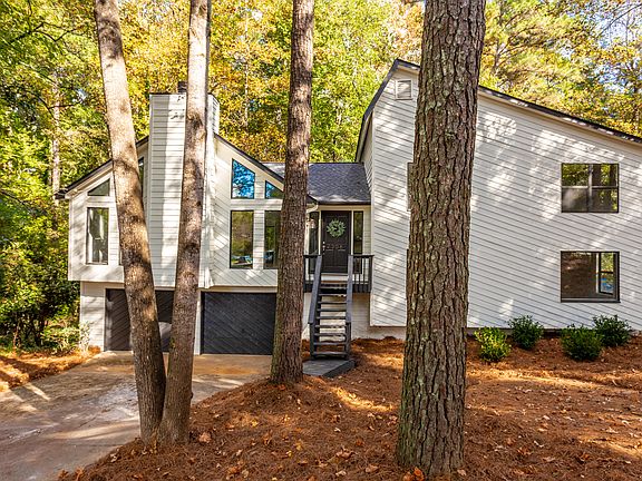 3rd image of 2306 Wilderness Way