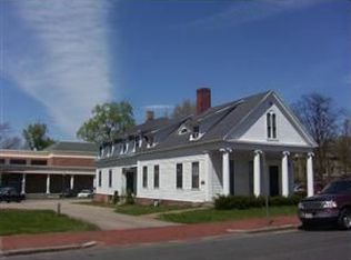 34 Mulberry St, Springfield, MA 01105