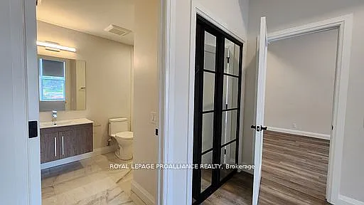 261 Front St #4 — Photo 20