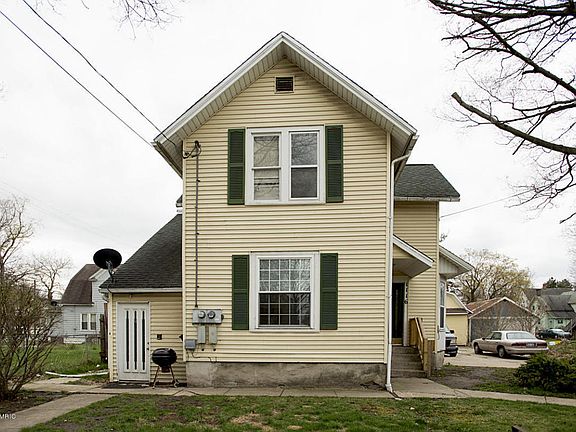 4th image of 1116 Washington Ave