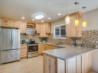 916 Castlewood Dr APT 1, Los Gatos, CA 95032