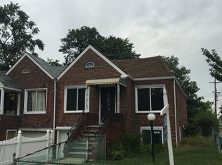 117-00 199 St, St Albans, NY 11433