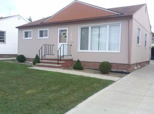 3319 Standish Ave, Parma, OH