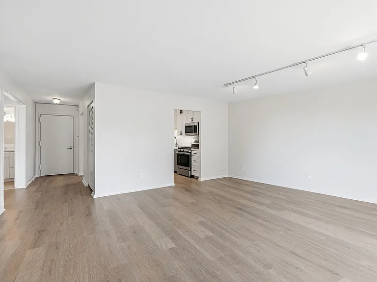 4620 N Park Ave #503E — Photo 12