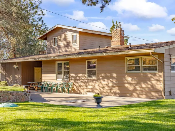 402 SE Claremont Dr, Madras, OR 97741