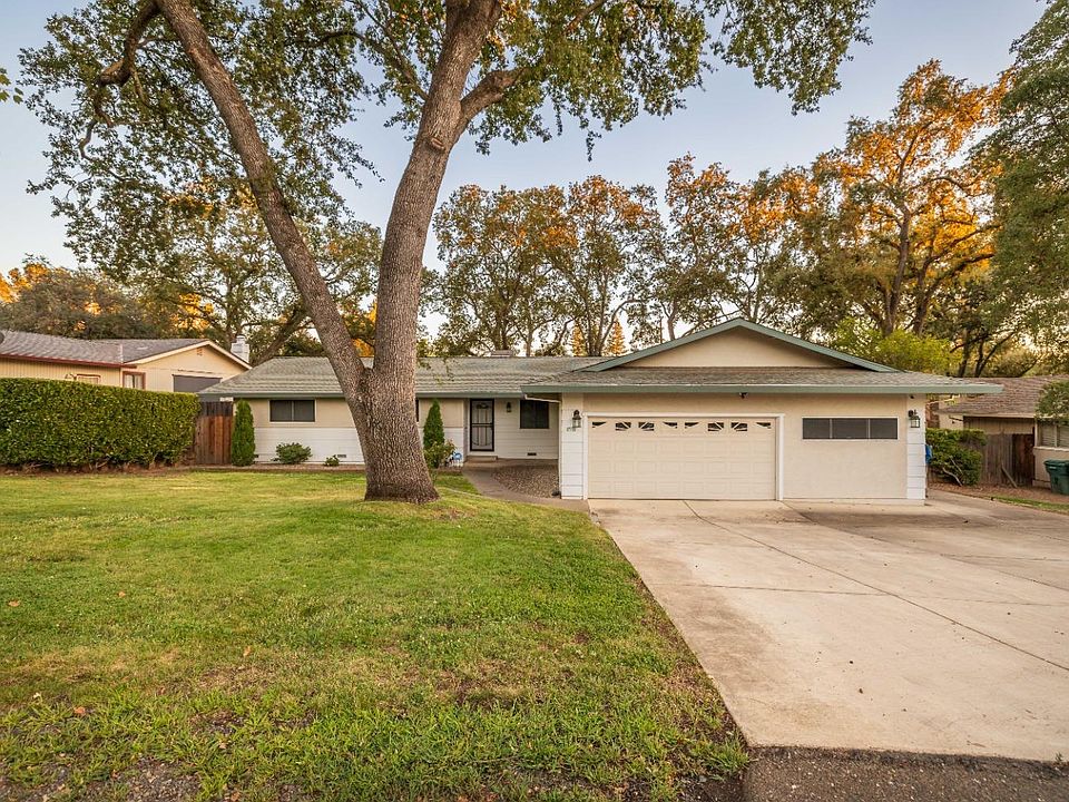 1st image of 8918 Vincent Ave