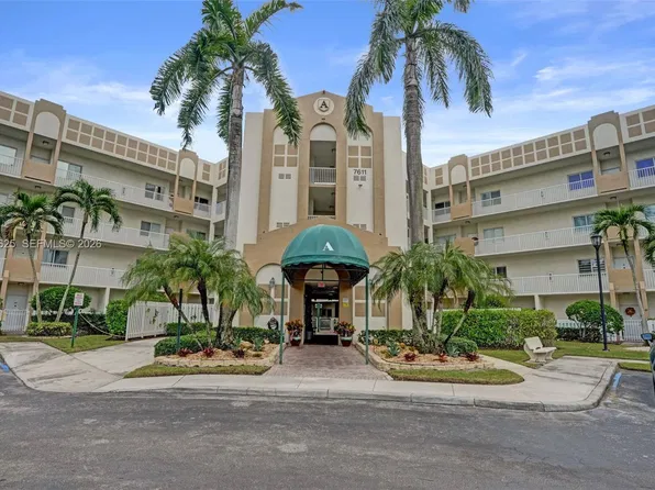 7611 Southampton Ter APT 213, Tamarac, FL 33321