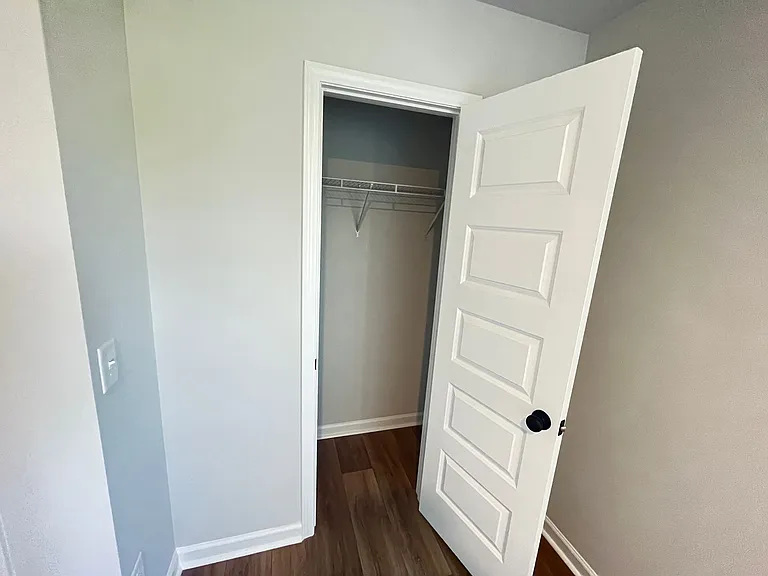 190 Birchwood Dr — Photo 12
